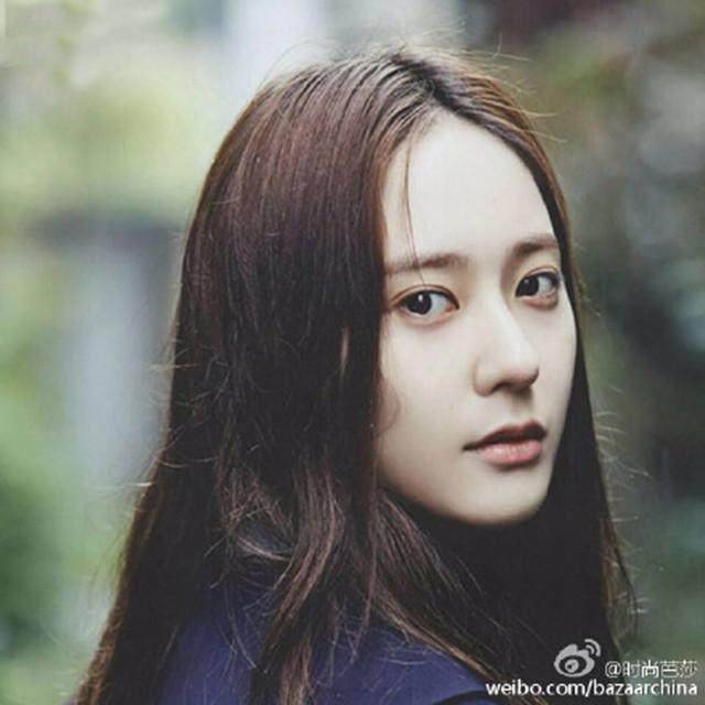 镜中倒影
